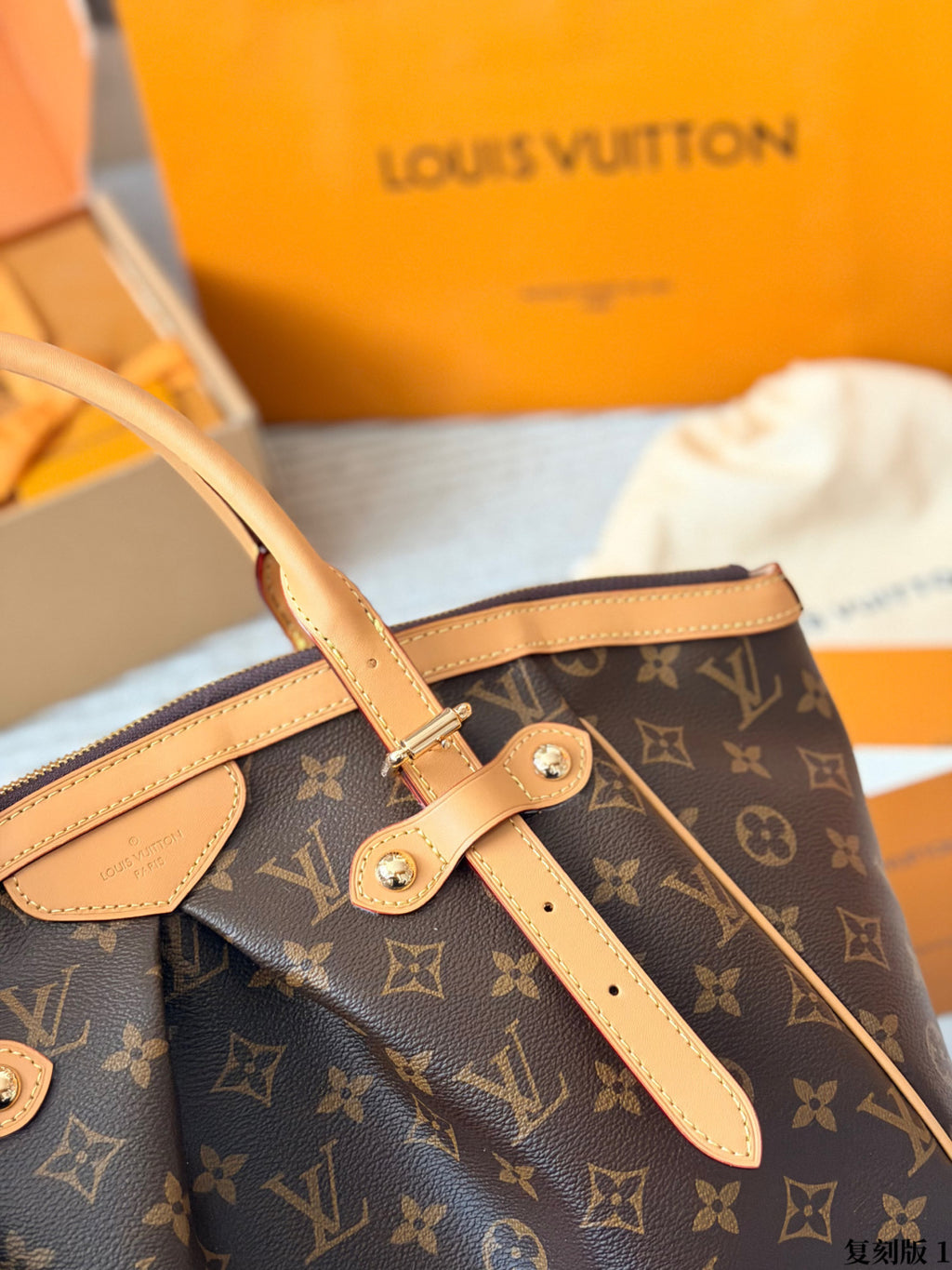 M40144|LV Tivoli GM