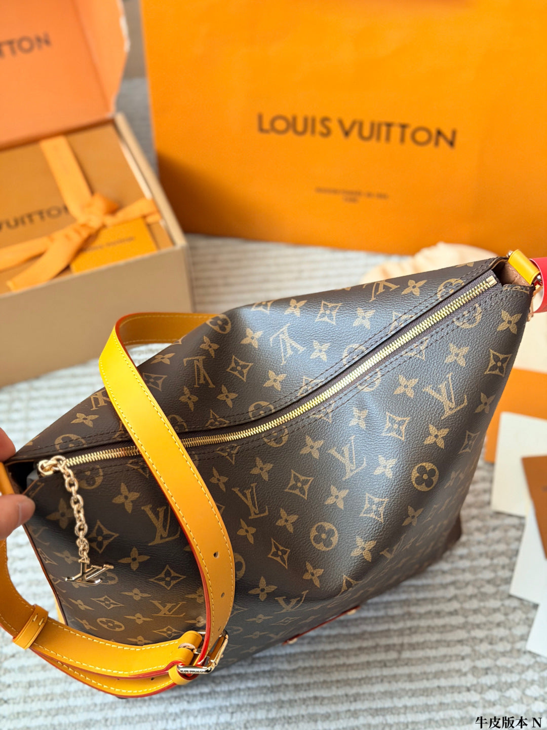 M14018|LV Vagabond
