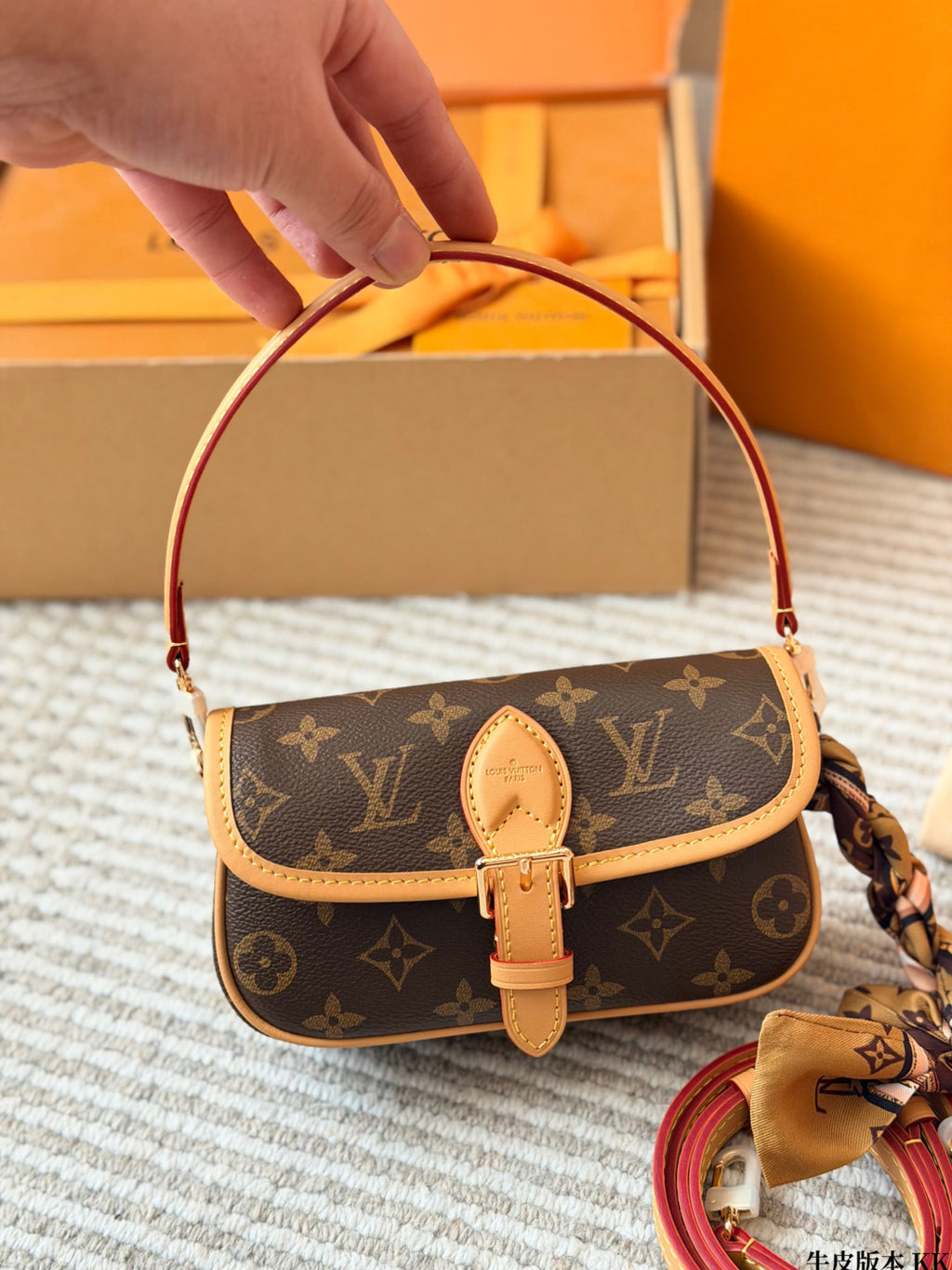 M83298|LV Nano Diane