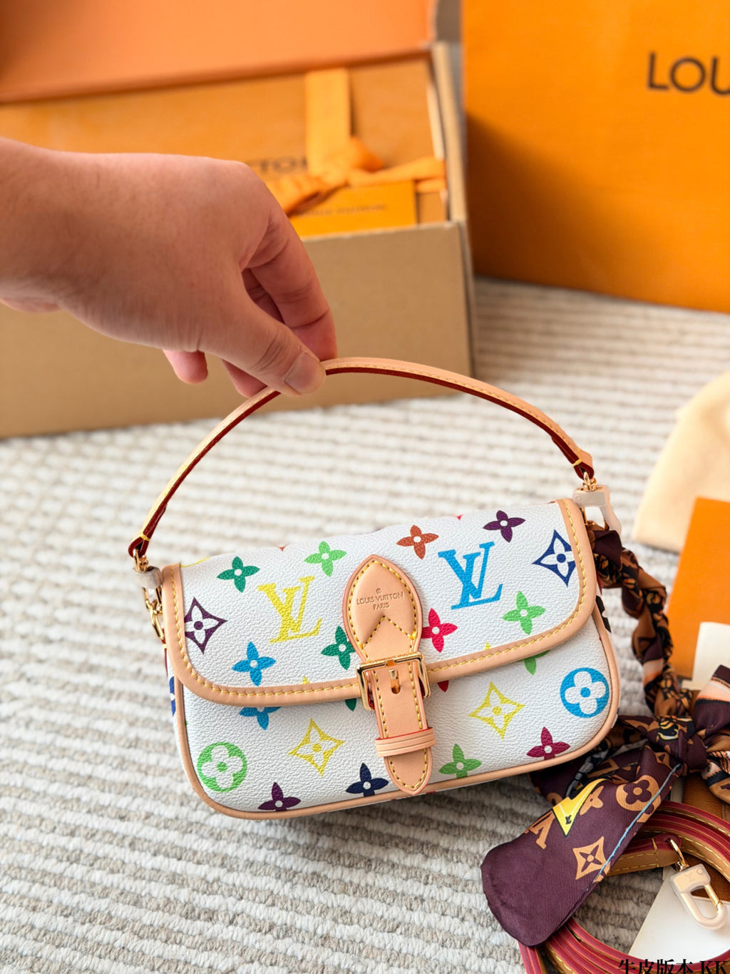 M83298|LV Nano Diane
