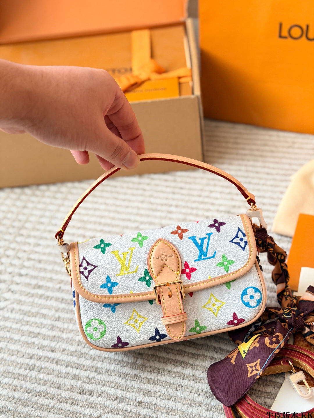 M83298|LV Nano Diane