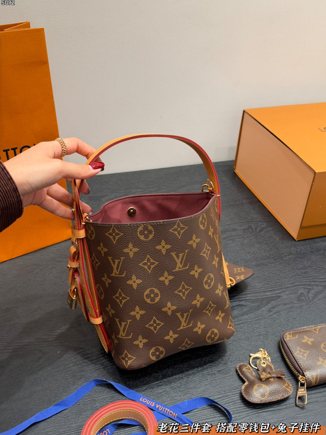 M12925|LV All In BB