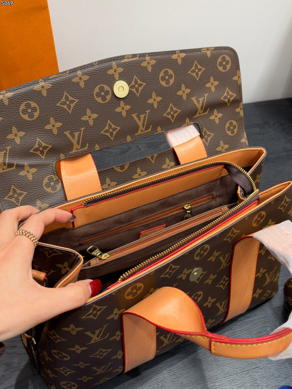 M44258|LV Cluny MM