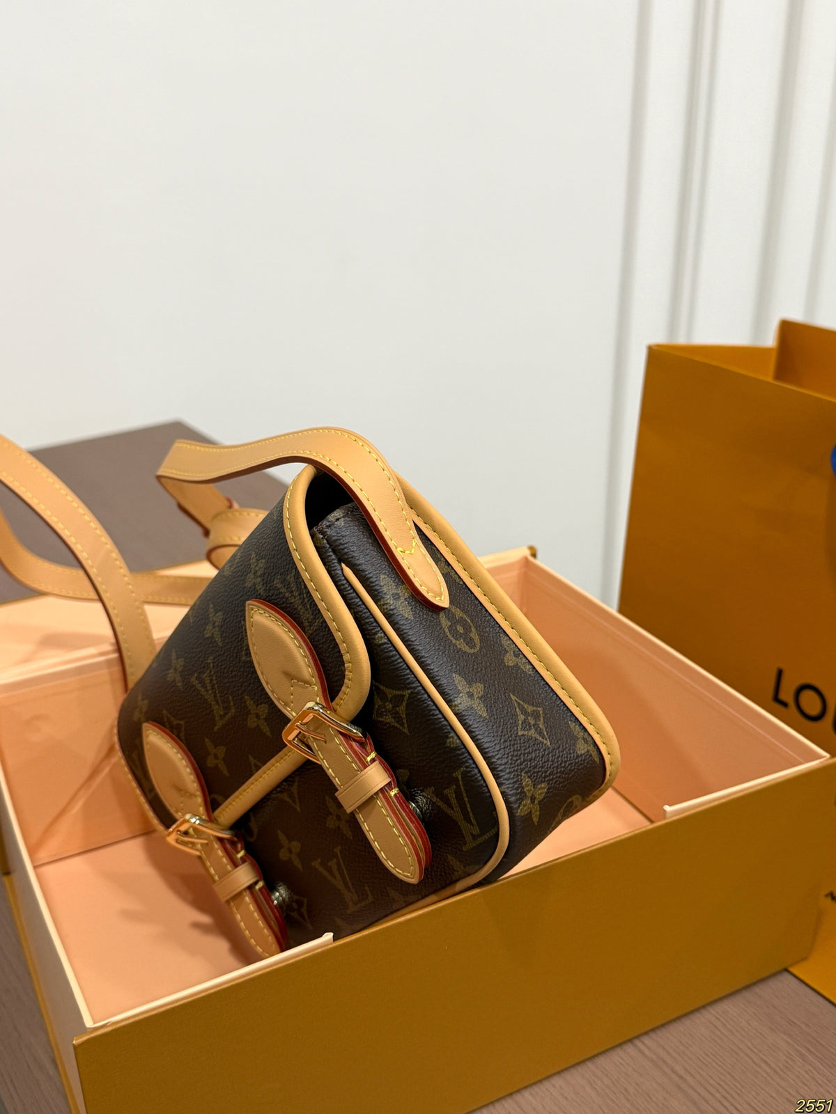 M45985|LV Diane