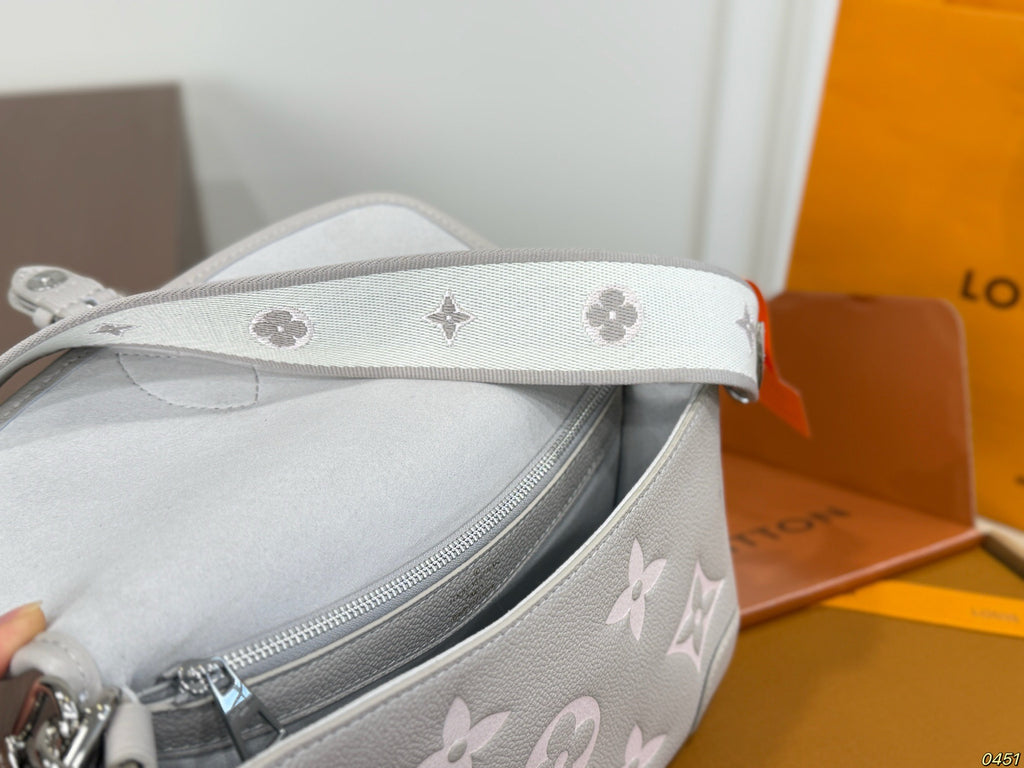 M46583|LV Diane