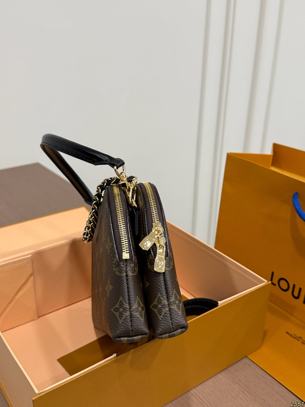 M46990|LV Alma BB