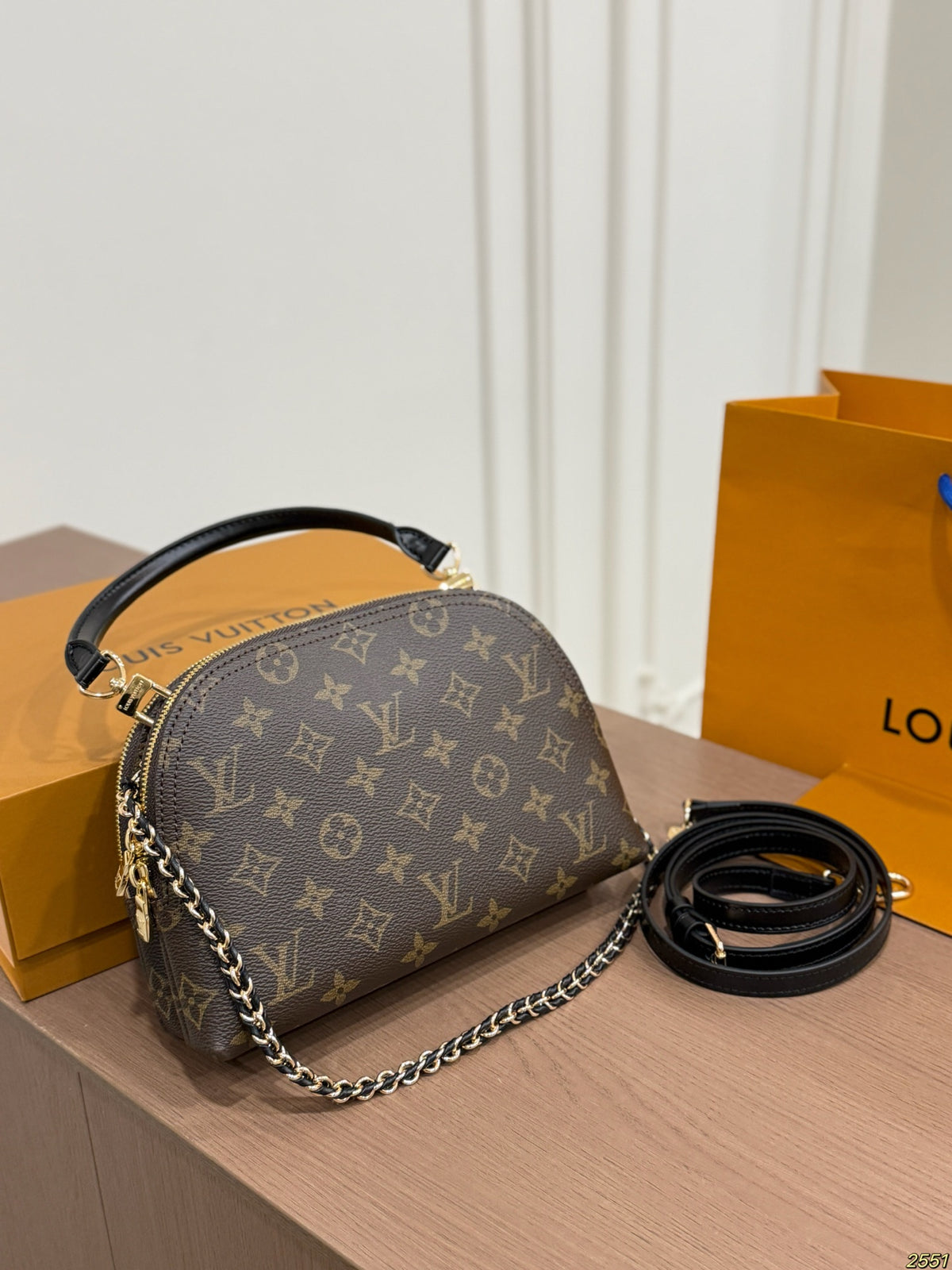 M46990|LV Alma BB