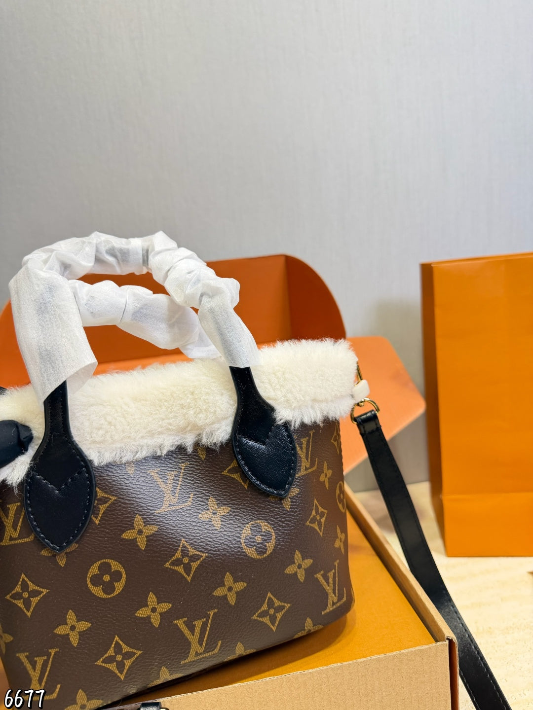 M26315|LV Neverfull Bandoulière Inside Out BB