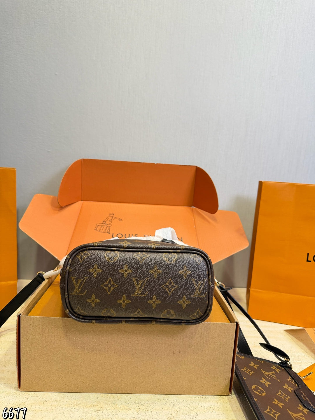 M26315|LV Neverfull Bandoulière Inside Out BB