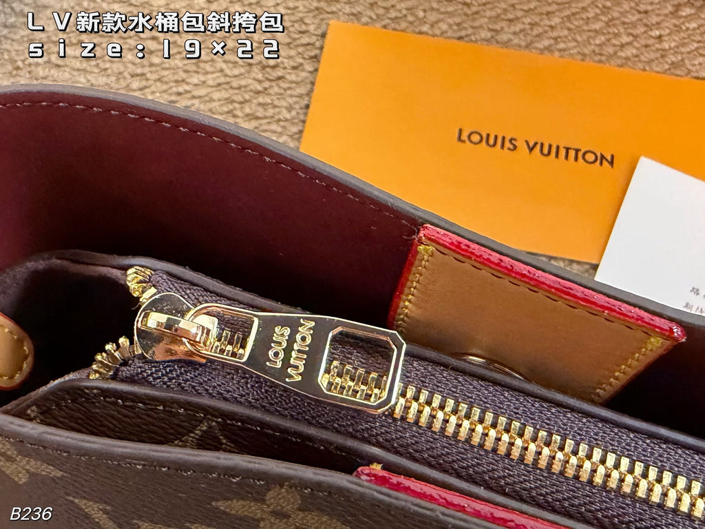 M83480|LV Canoé