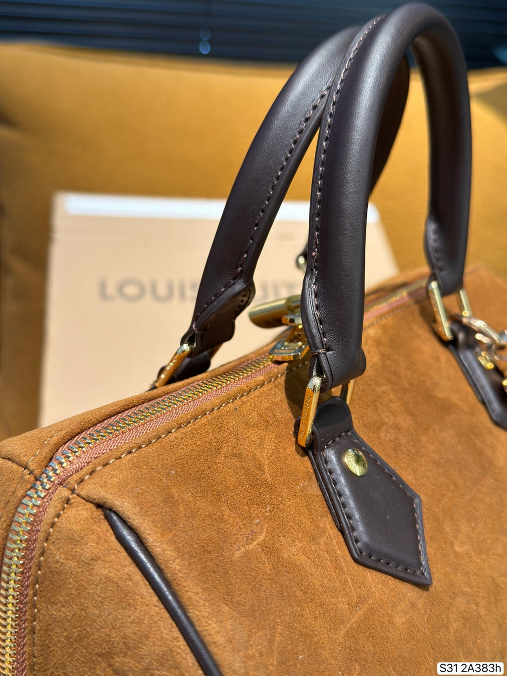 M2A383|LV Speedy Bandoulière 25