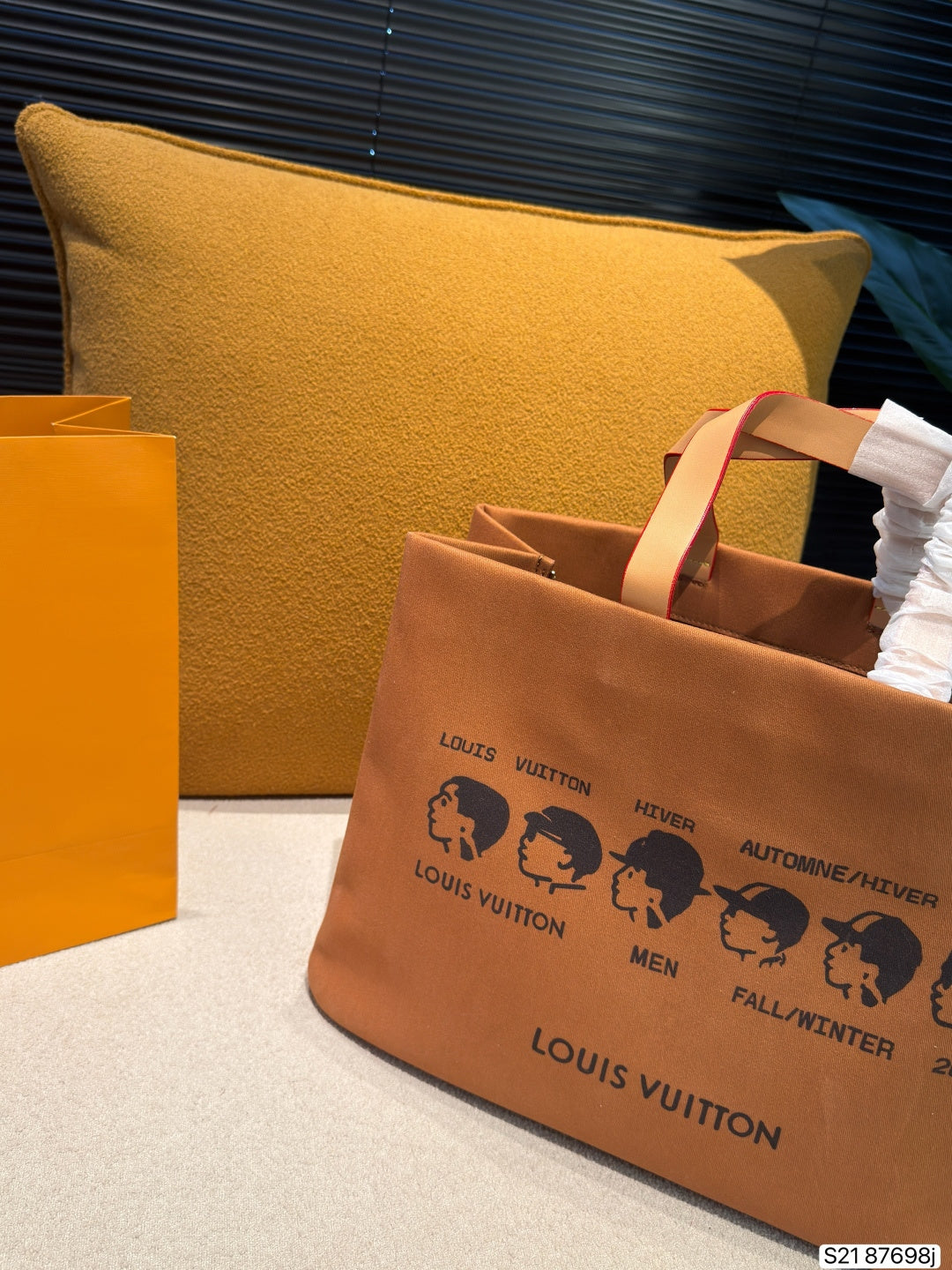 M2A402|LV Shopper Tote 2025FW